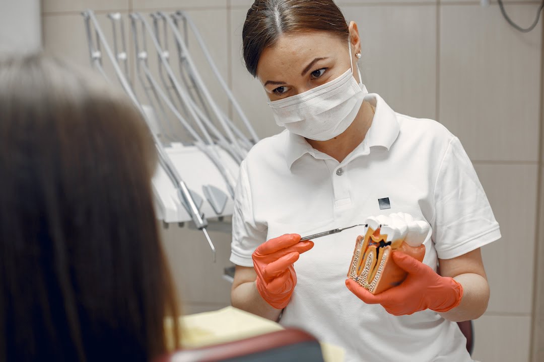 dental clinic in tenerife - tooth